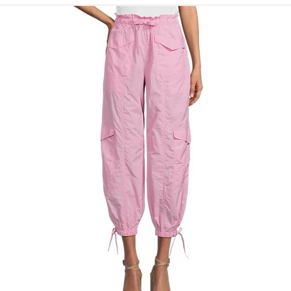 NEW Gianni Bini Pink Cargo Pants (size 2)